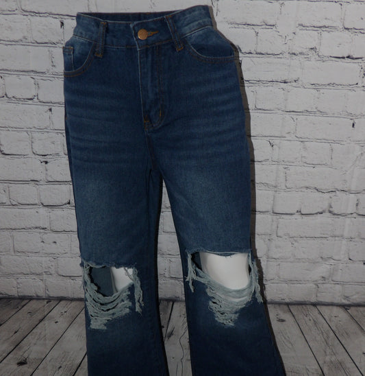 IMPERIAL TORN JEANS